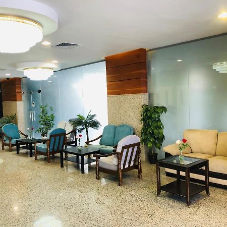 Zodiac Hotel Apartments Fahaheel Kuvait Kültér fotó