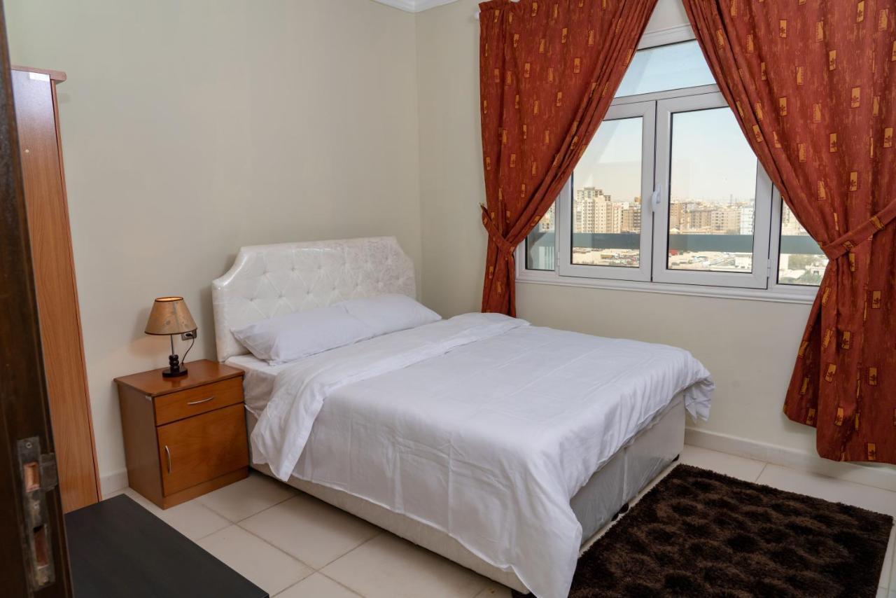Zodiac Hotel Apartments Fahaheel Kuvait Kültér fotó