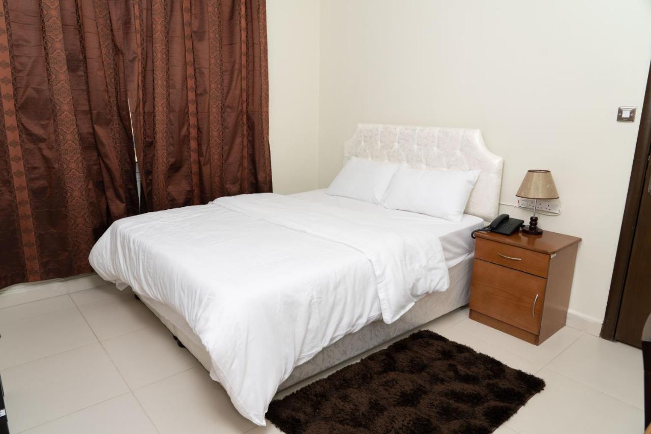 Zodiac Hotel Apartments Fahaheel Kuvait Kültér fotó