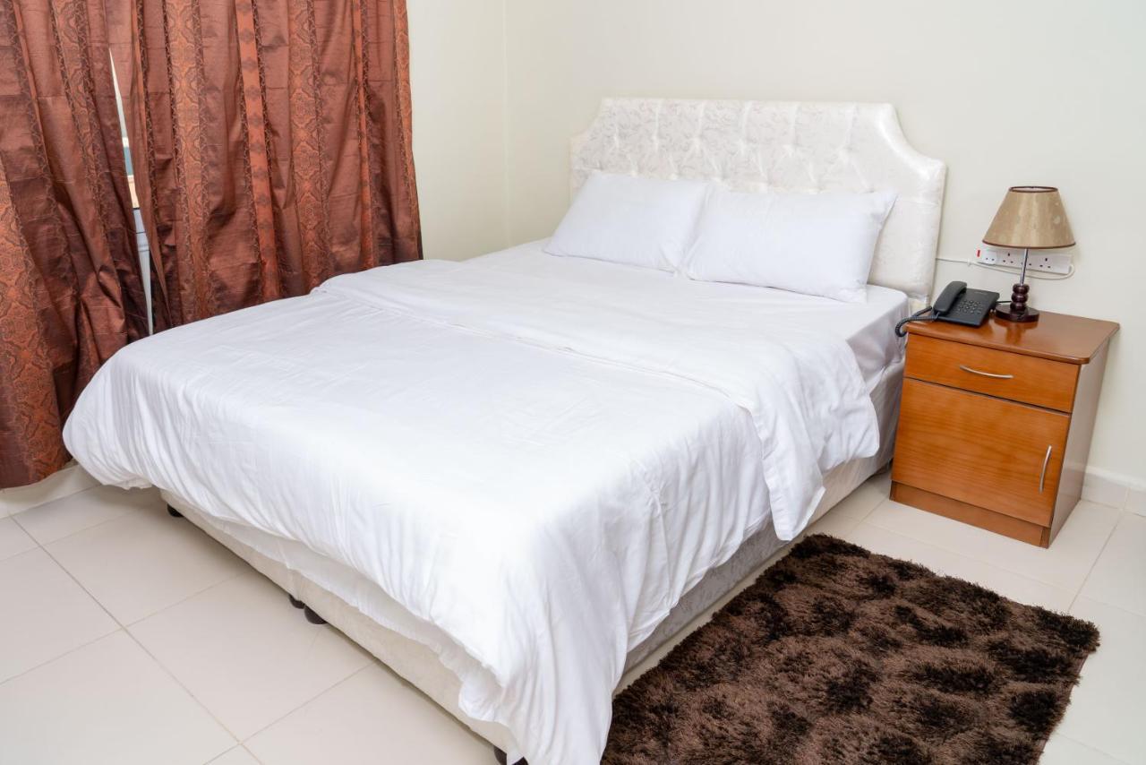 Zodiac Hotel Apartments Fahaheel Kuvait Kültér fotó